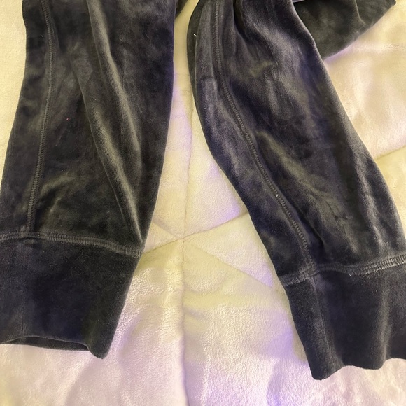 Abercrombie and Fitch, joggers velvet, dark gray size XXS - Picture 2 of 3